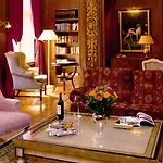 Отель Louisa's Place Берлин