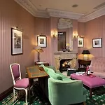 Louisa's Place 5*