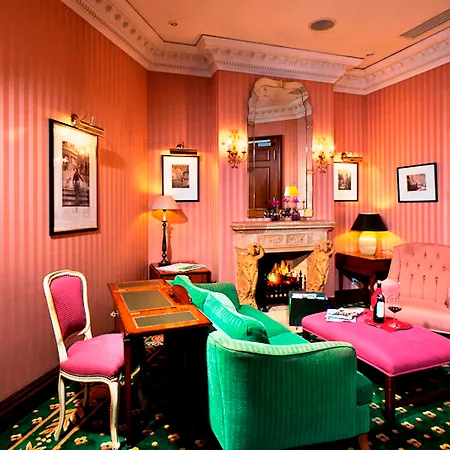 Louisa's Place Ξενοδοχείο 5*
