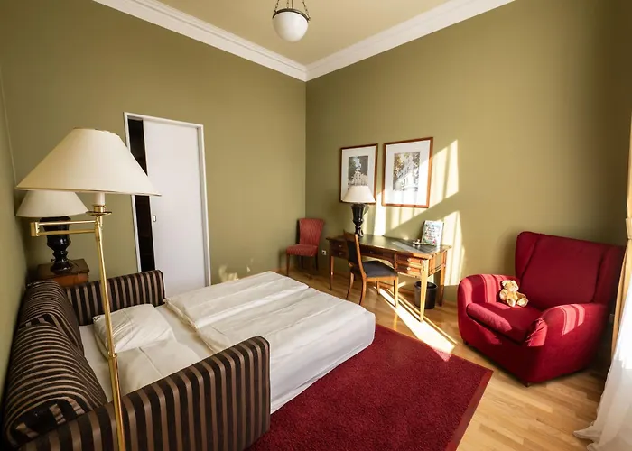 Otel Louisa's Place 5*