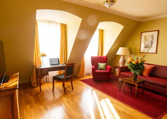 Louisa's Place Otel 5*