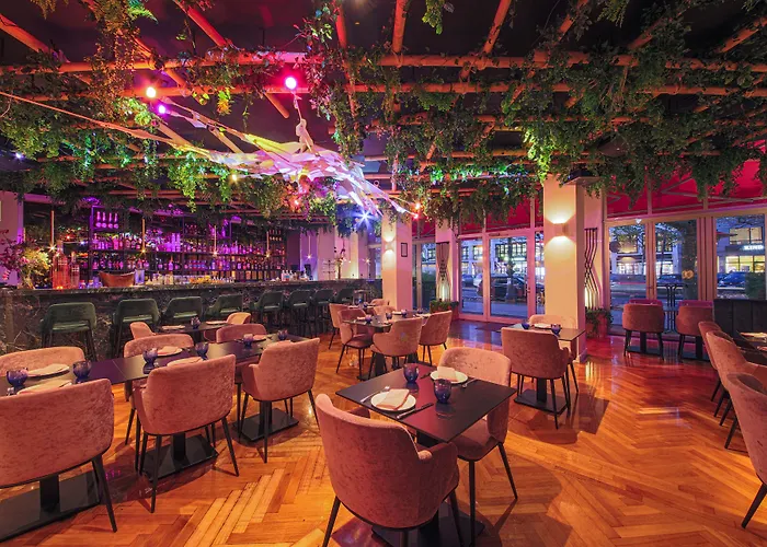 Louisa's Place Hotel 5*