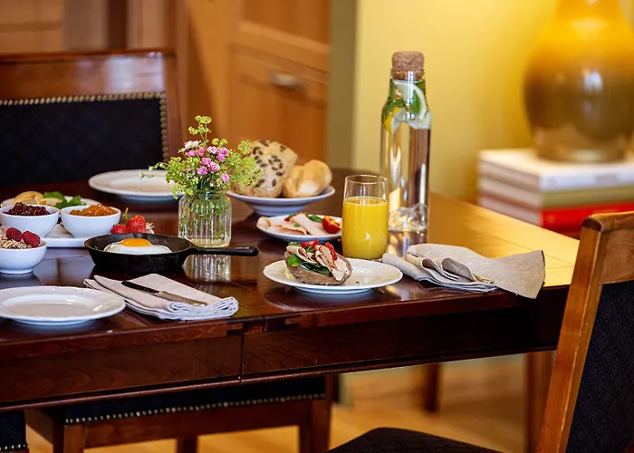 Louisa's Place Otel 5*