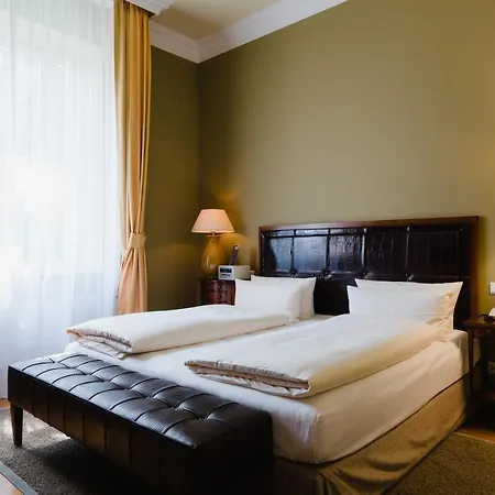 Hotel Louisa's Place