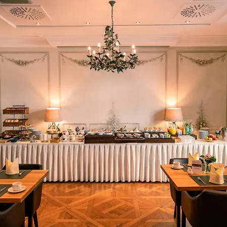 Louisa's Place 5* Berlino